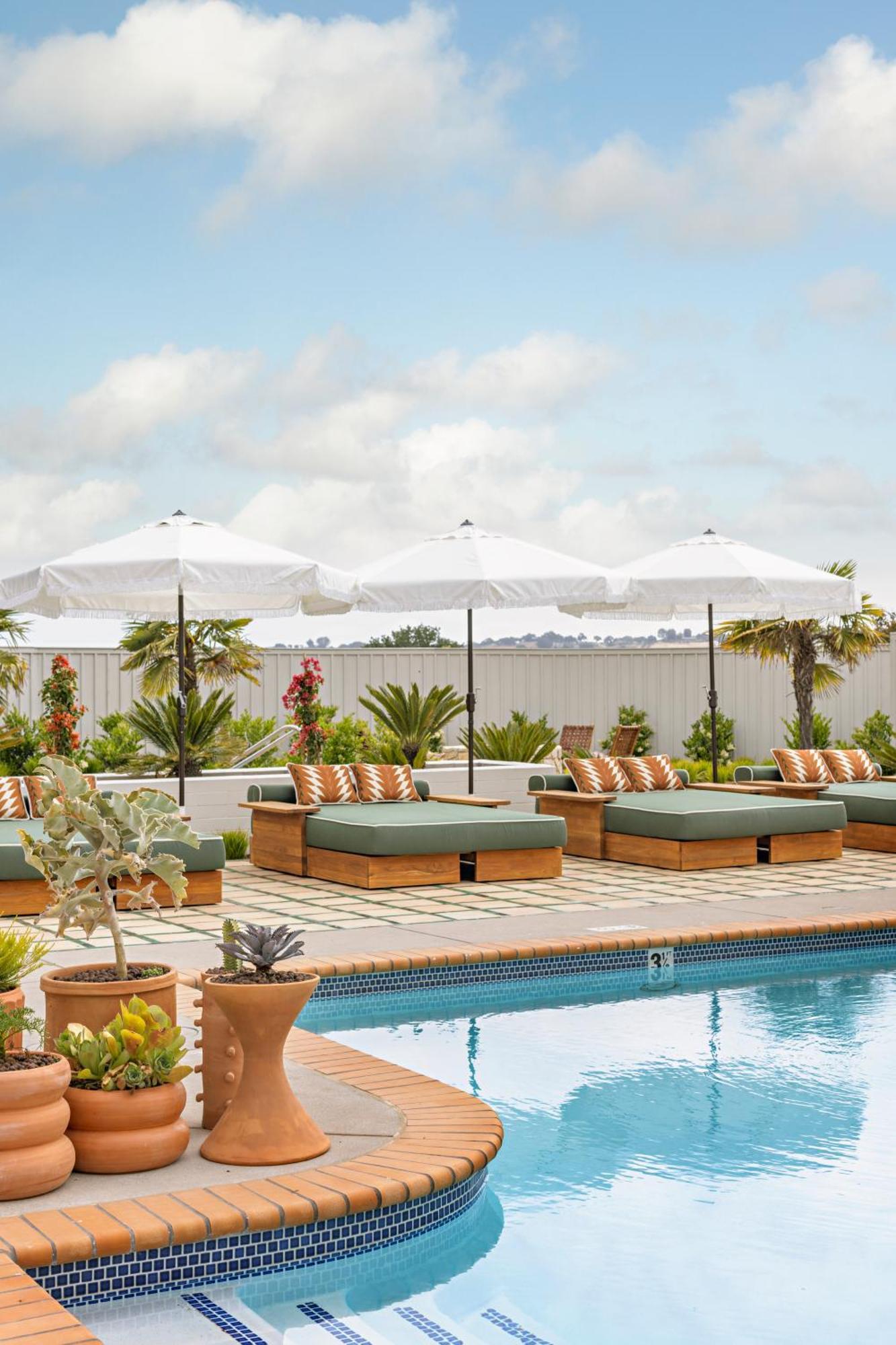 River Lodge Paso - 21 & Over Pool Paso Robles Ngoại thất bức ảnh